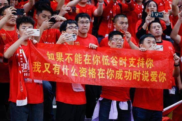 乔治：布朗的冠军印记将铭刻在心 我有信心带领绿军继续争冠